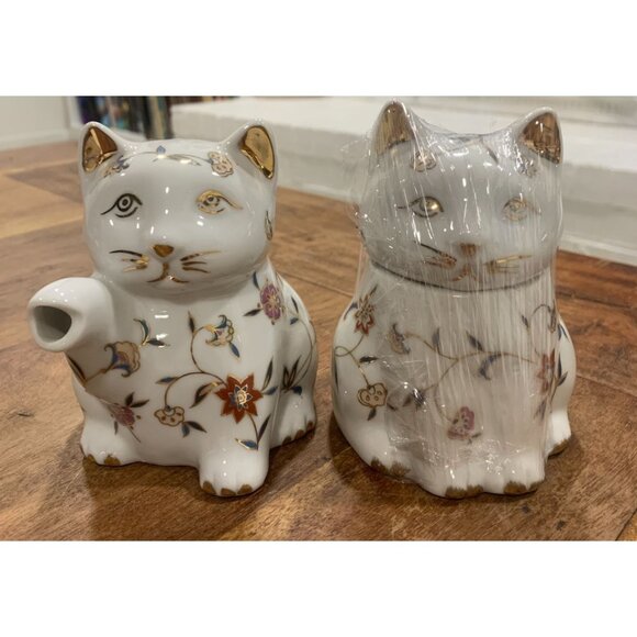 Vintage Cat-Shaped Ceramic Tea Set With Floral Design Creamer Sugar Bowl - Picture 1 of 7
